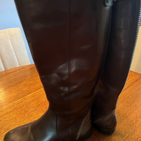 Arturo Chiang tall boots like new - Picture 2 of 7